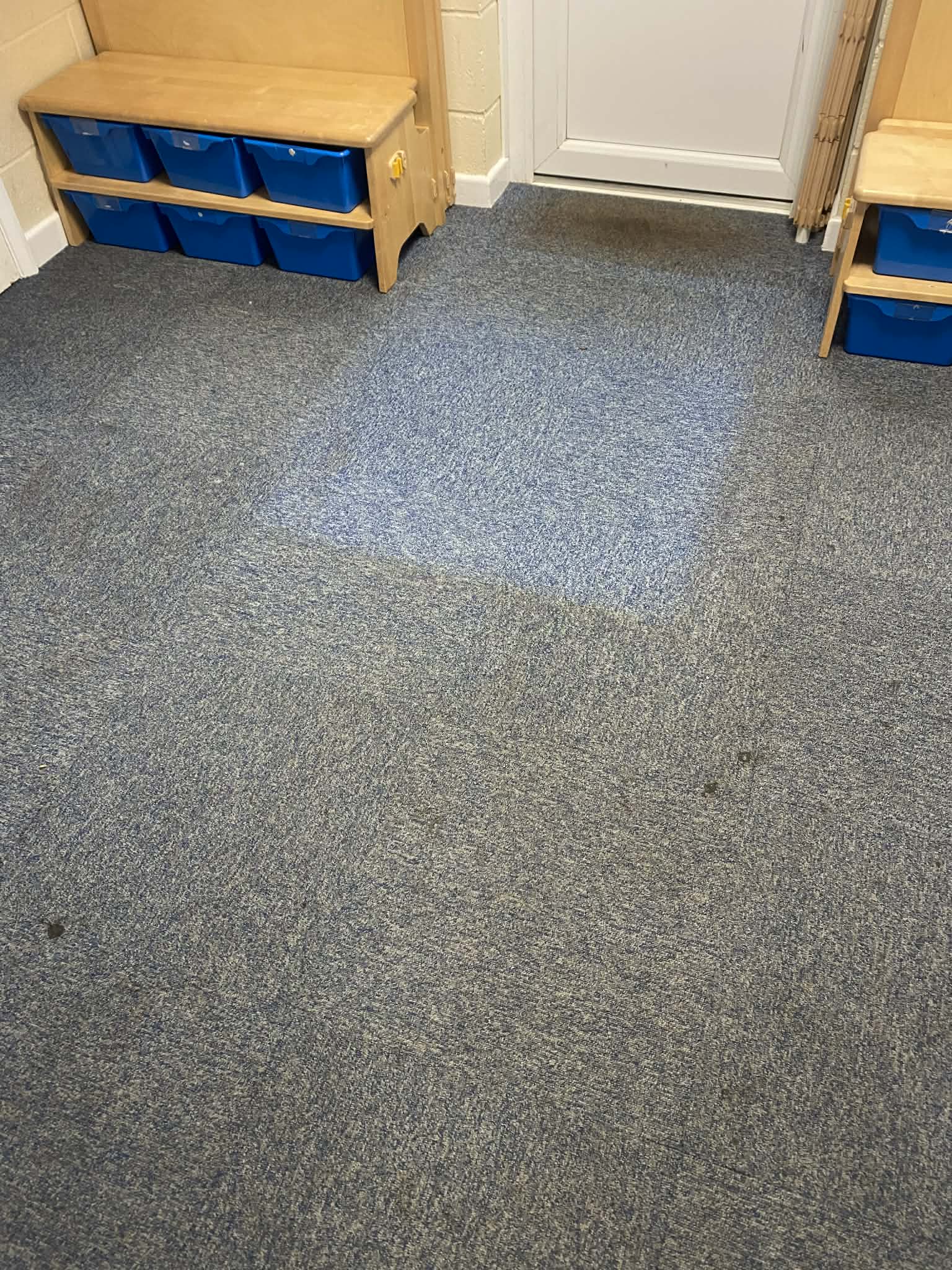 School corridor carpet cleaning — East Midlands